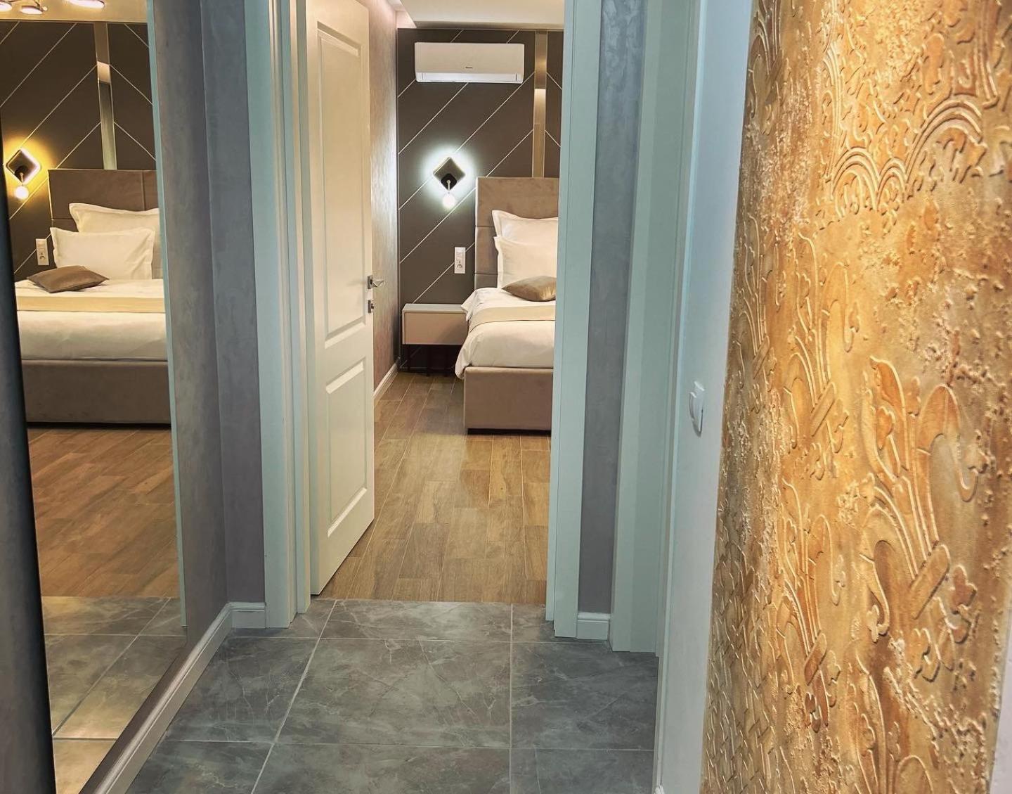 Monarc Boutique Aparthotel - Self Check-In Visan 외부 사진